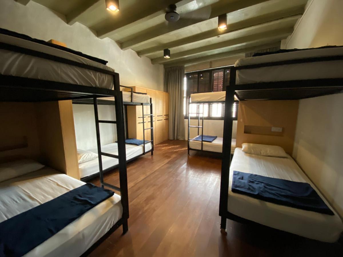 The Frame Guesthouse George Town Exterior photo
